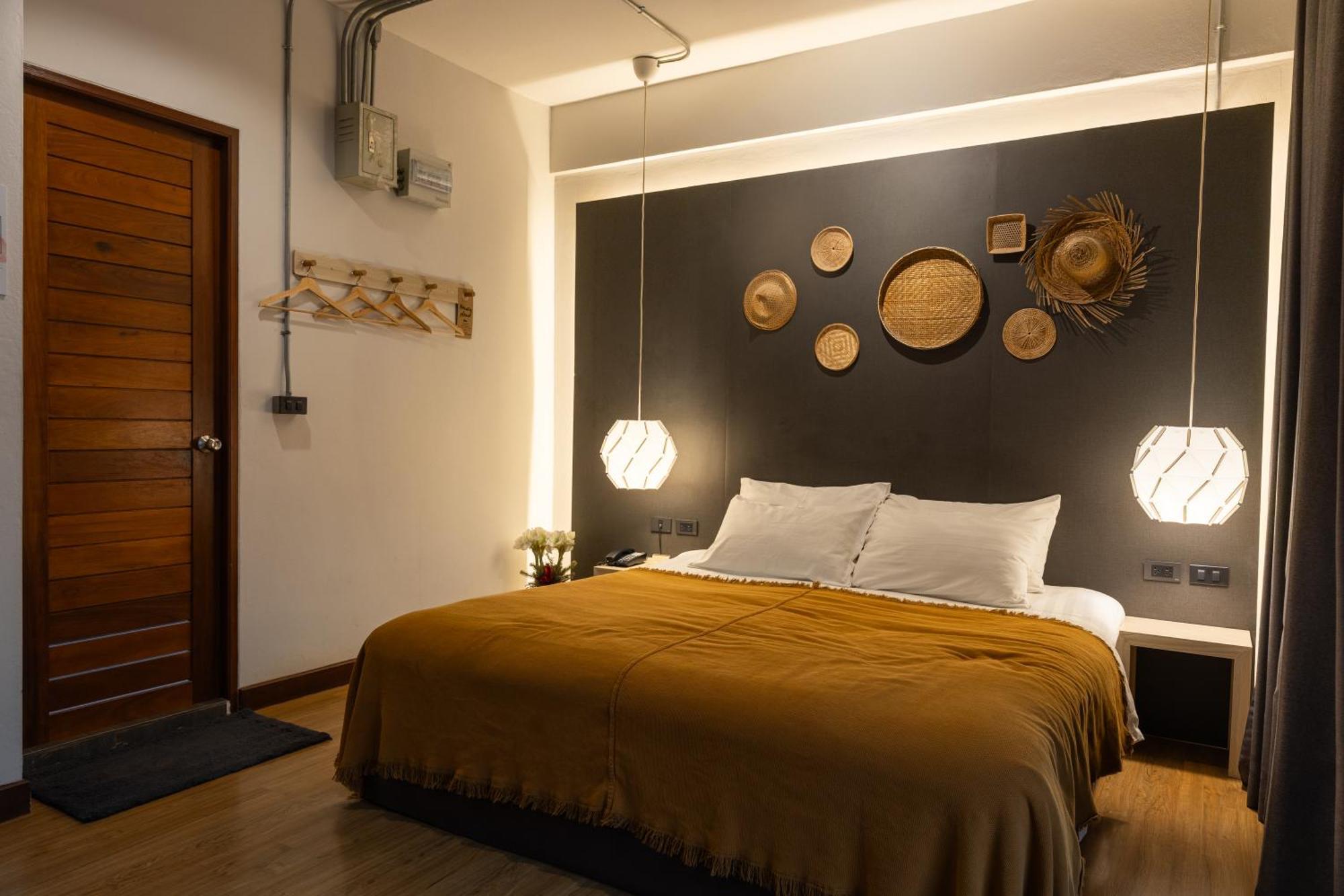 The Brown Hotel Krabi Bagian luar foto